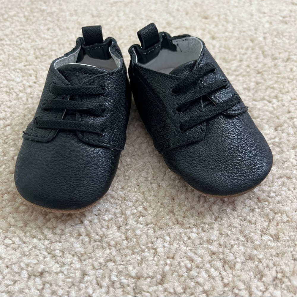 Robeez First Kicks Black Leather Booties, 6-9 months NWOT